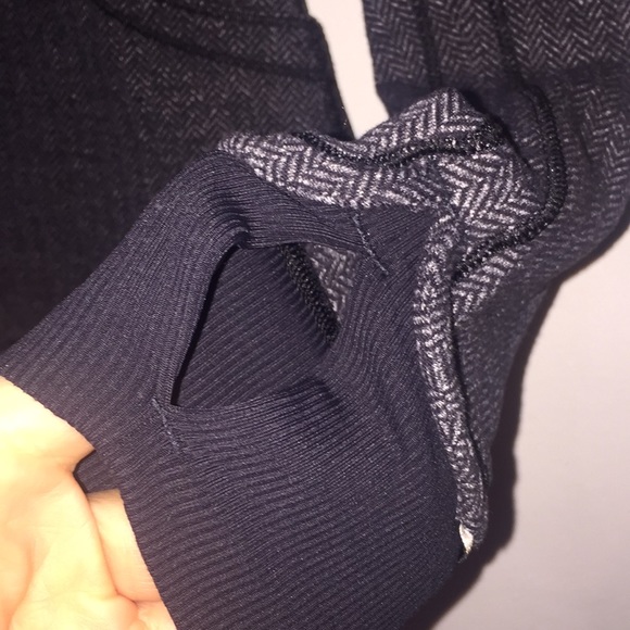 Lululemon base runner 1/2zip heathered herringbone - Picture 3 of 9